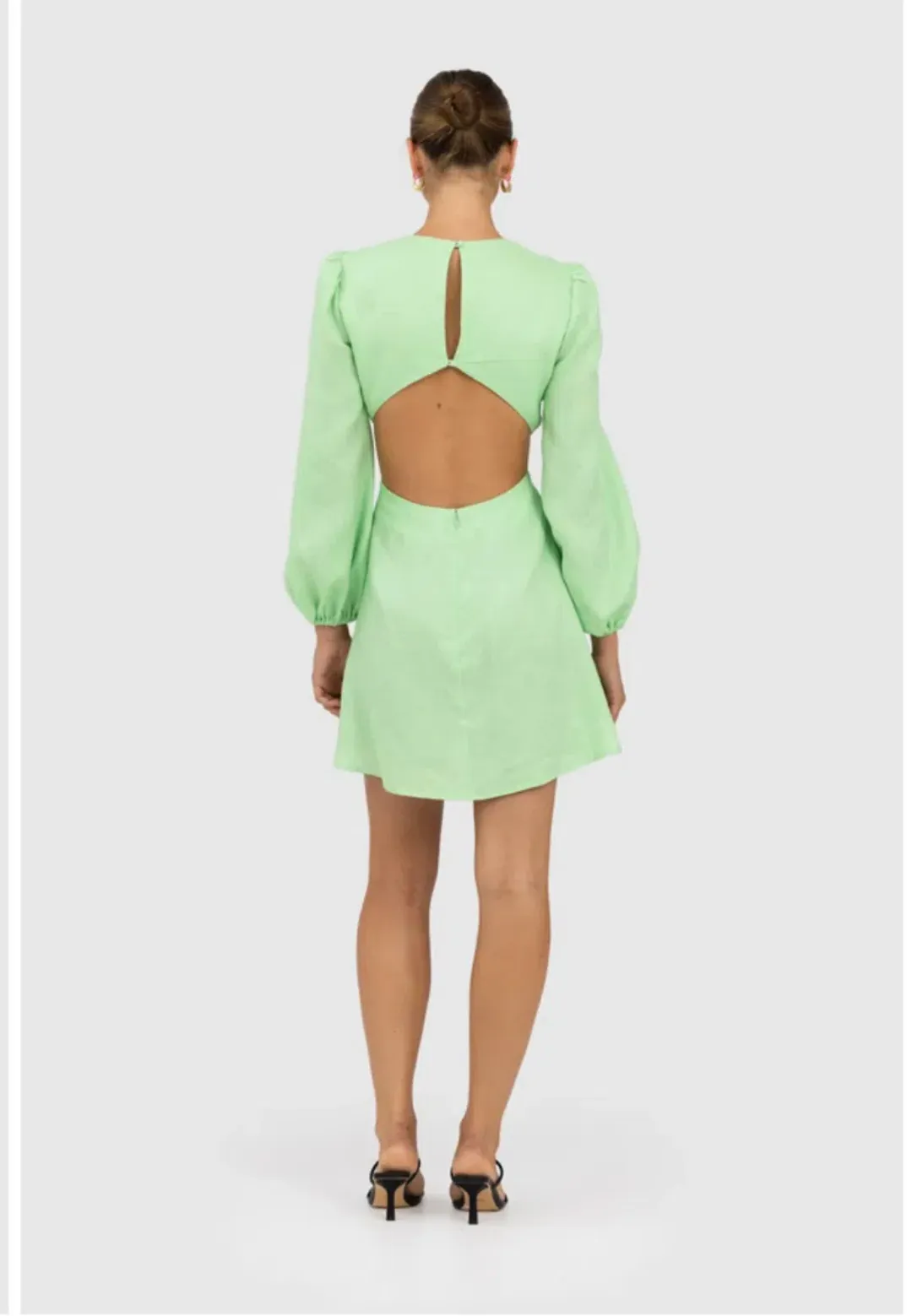 The Wolfgang Safi Linen Cut Out Dress Mint Size 8 for rent on The Volte - main image