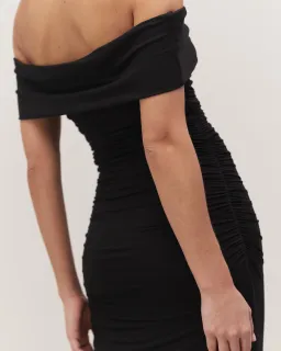 Minima Esenciales Milana Off Shoulder Ruched Maxi Dress Black Size 8 for rent on The Volte - image 4