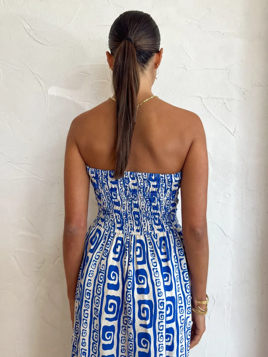 Faithfull the Brand Musee Midi Dress in Island Blue Pacific Print Size 6 for rent on The Volte - main image