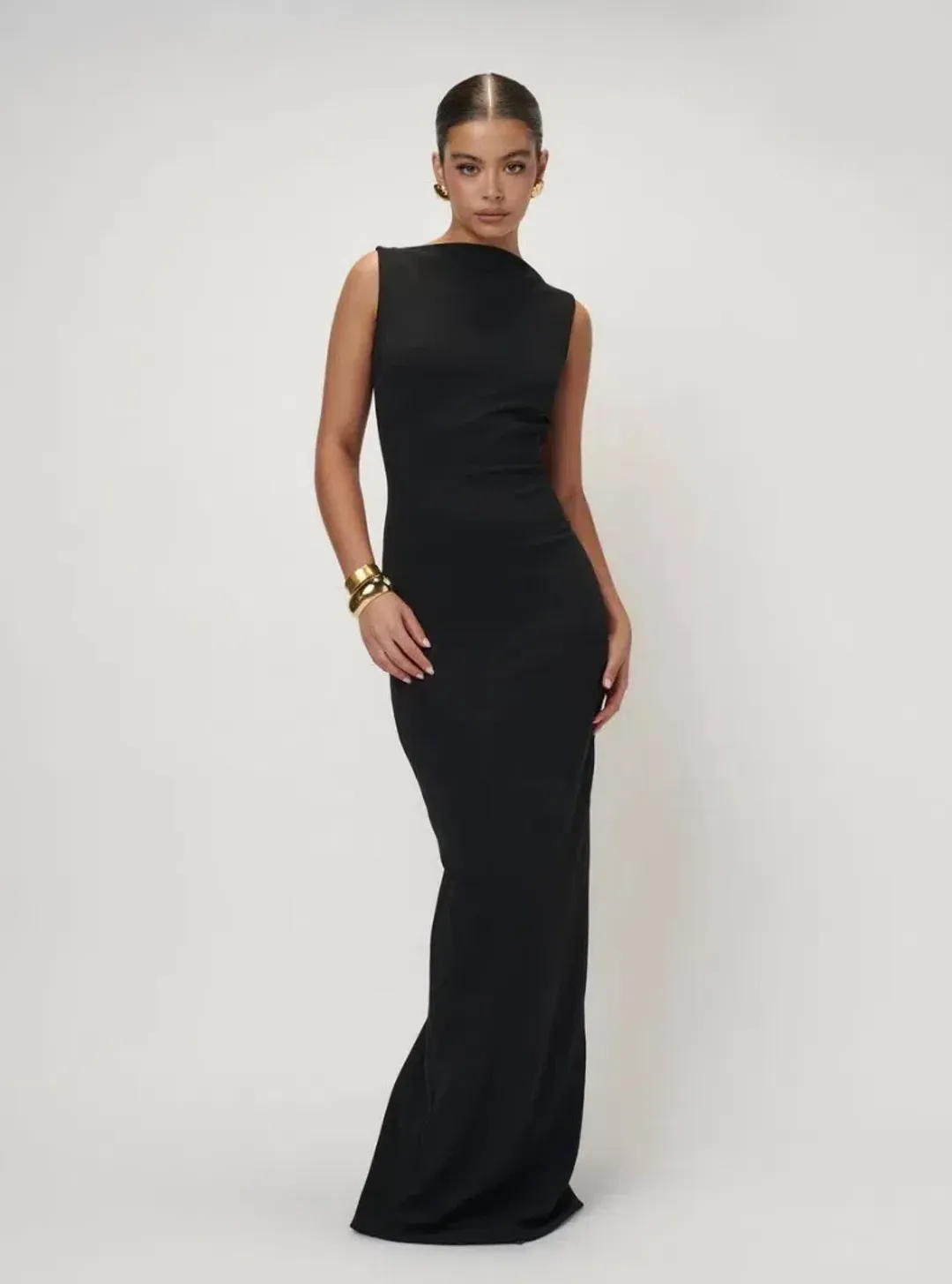 Effie Kats Verona Gown Black Size XS / AU 6 for rent on The Volte - main image