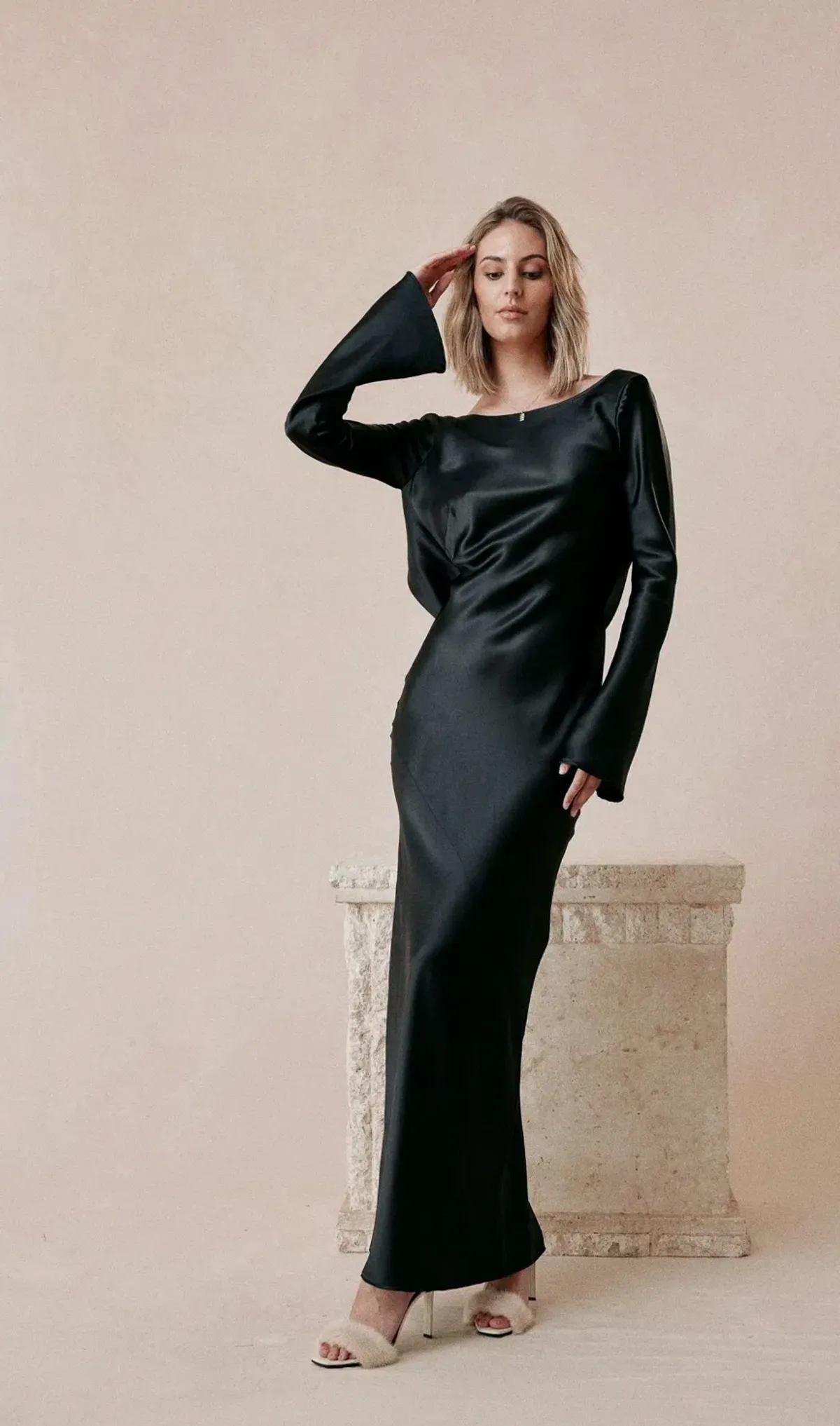 Caitlin Crisp Diana Dress Black Size 8 for rent on The Volte - main image
