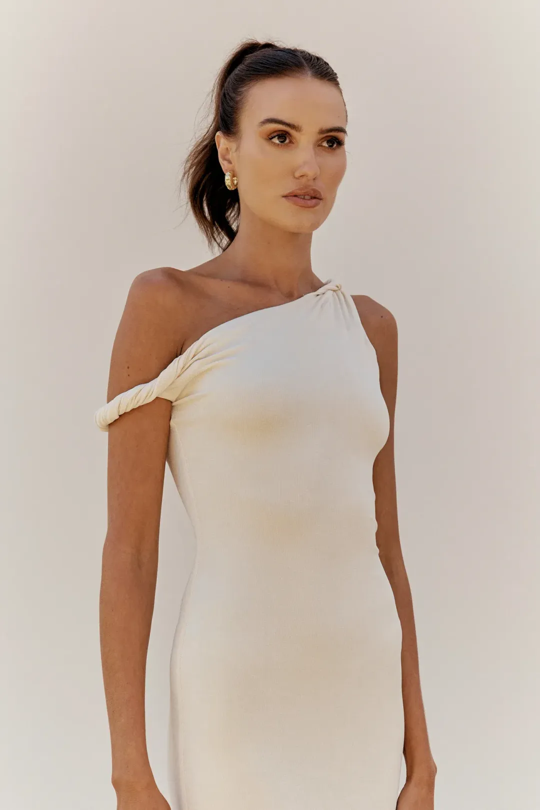 Johansen The Long Poppy Maxi Dress Cream Size M/Au 10 for rent on The Volte - main image