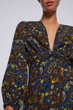 Scanlan Theodore Finch Maxi Dress Print Size 10 for rent on The Volte - image 4