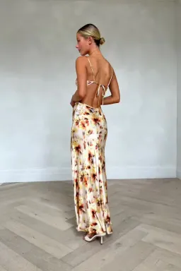 Bec & Bridge Cedar City Maxi Dress Sunset Yellow Size Au 10 for rent on The Volte - image 3
