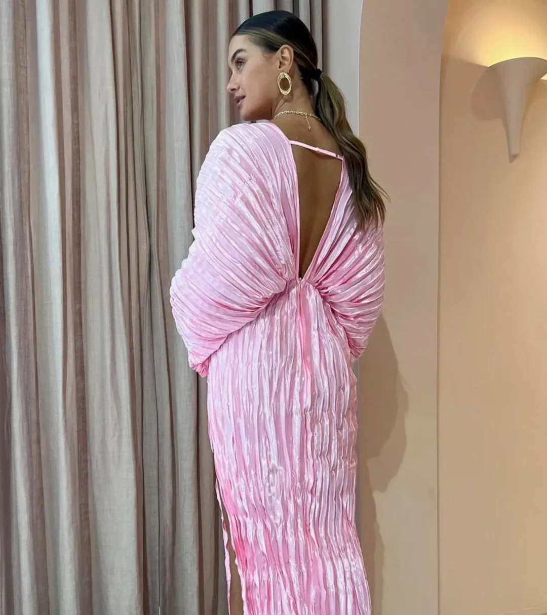 L’idée De Luxe Gown in Lipstick Pink Size 8 for rent on The Volte - main image