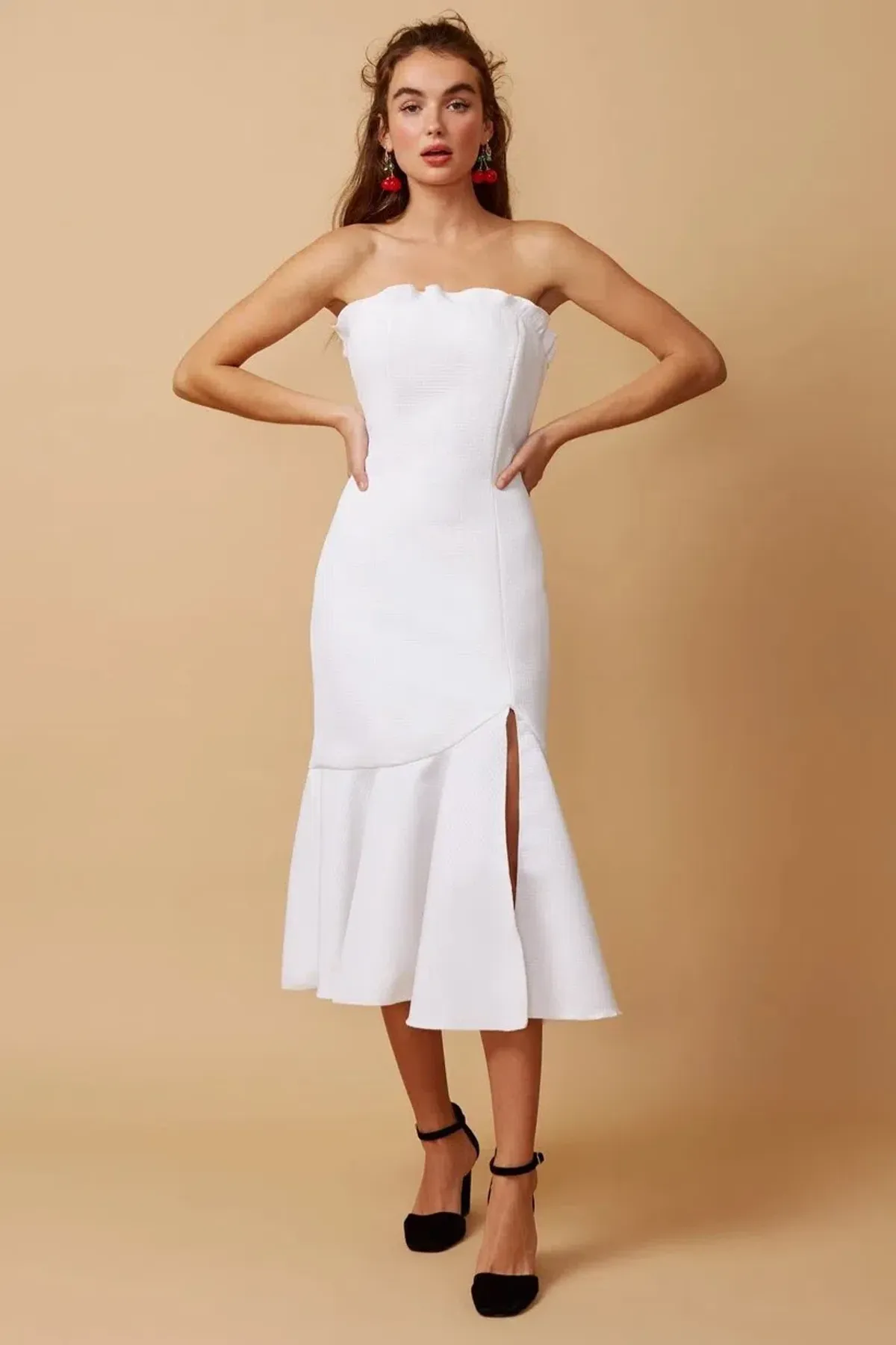 Finders Keepers Static Mid Length Dress White XS/ AU 6 for rent on The Volte - main image