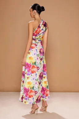 Sonya Moda Nour Floreale Watercolour Print Size 8 for rent on The Volte - image 3