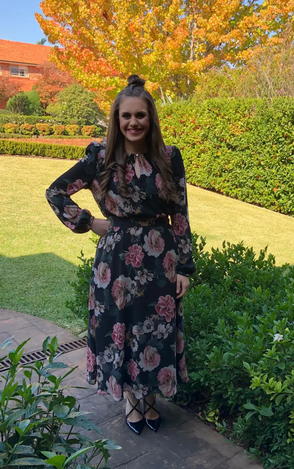 Cue Floral Dress Black Floral Size 14 for rent on The Volte - main image