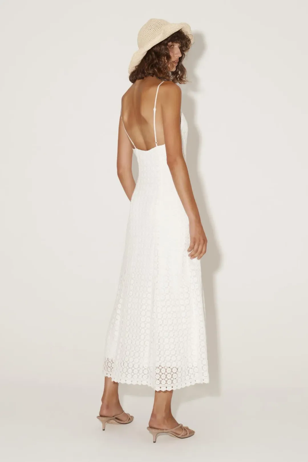 Hansen & Gretel Fiora Daisy Lace Midi Dress in White Size S / AU 8 for rent on The Volte - main image