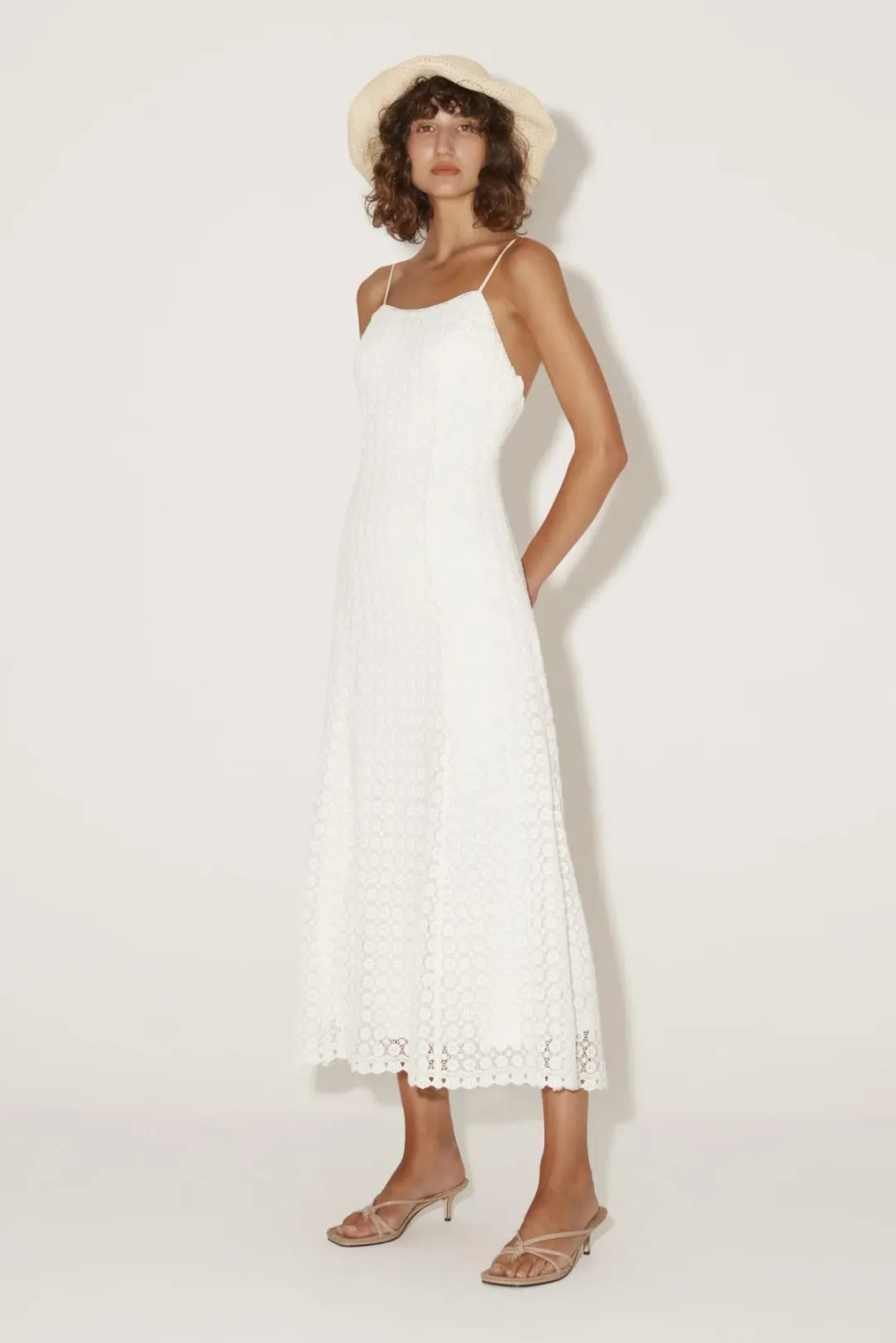 Hansen & Gretel Fiora Daisy Lace Midi Dress in White Size S / AU 8 for rent on The Volte - main image