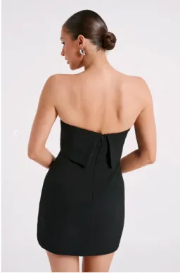 MESHKI Mariska Strapless Mini Dress Black  Size XS / AU 6 for rent on The Volte - image 3