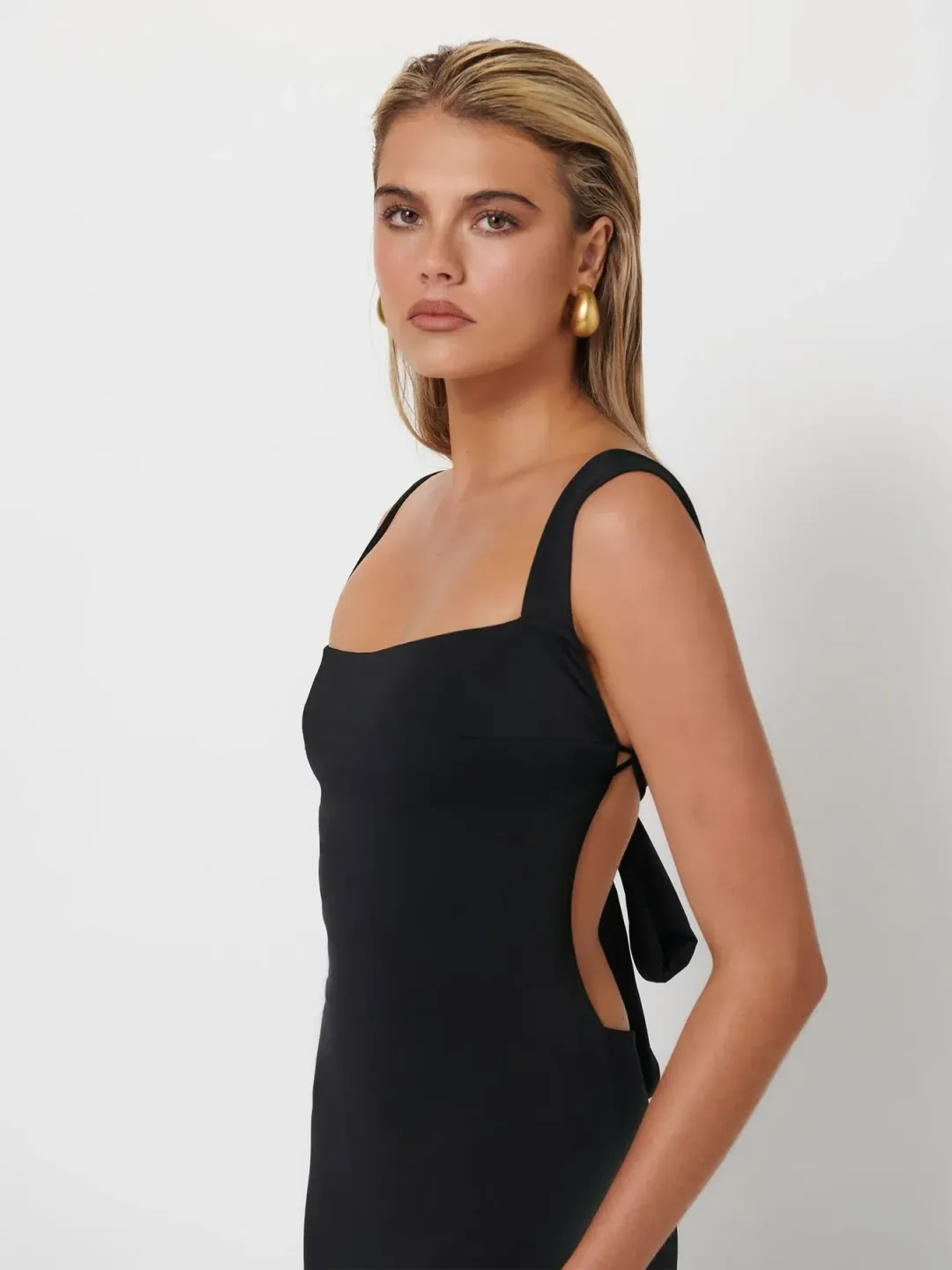 Effie Kats Helena Gown Black Size S / AU 8 for rent on The Volte - main image