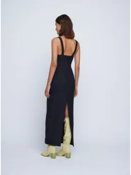 Anna Quan Ivana Dress in Black Size AU 10 for rent on The Volte - image 2