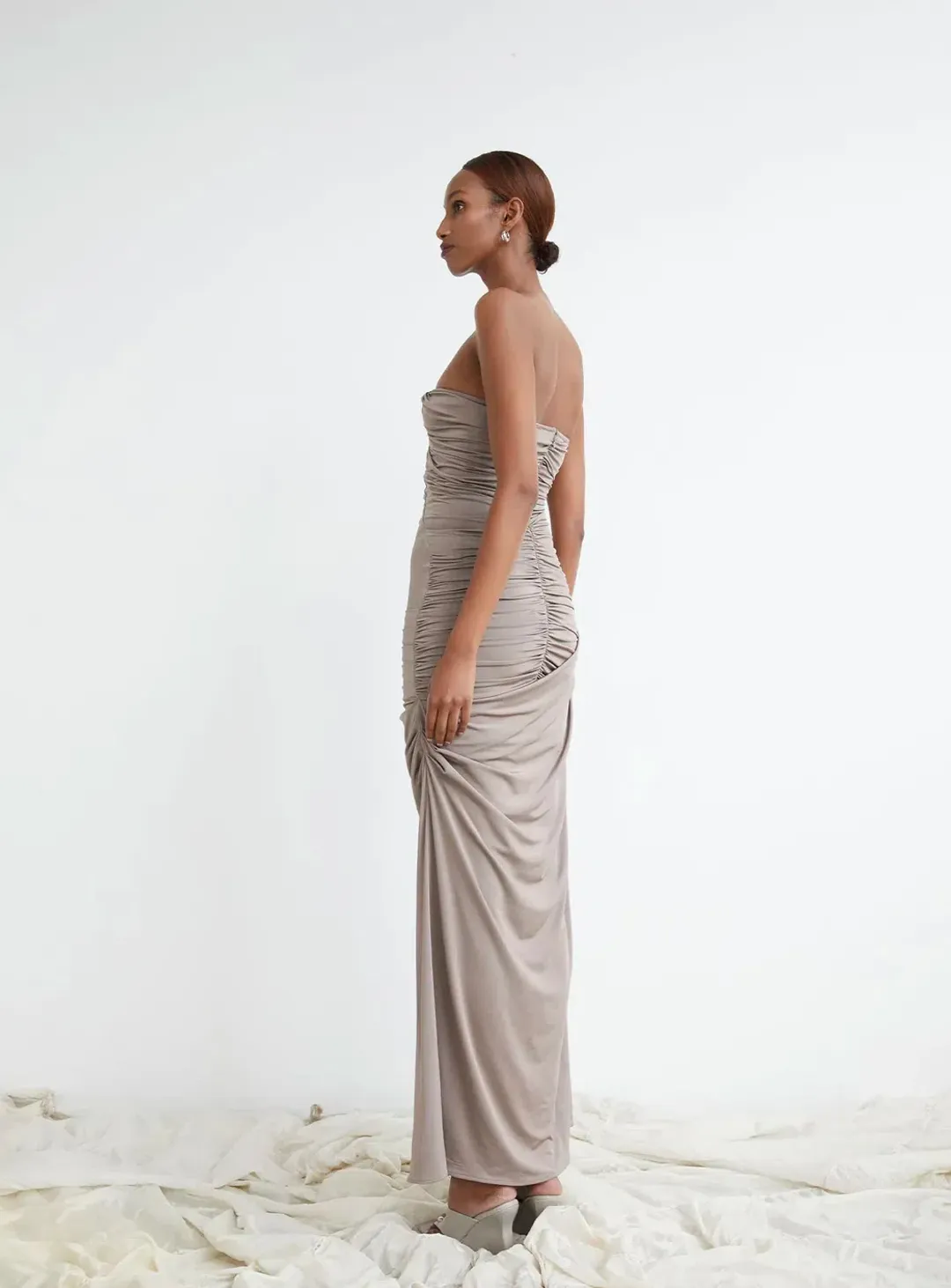 Paris Georgia Val Dress Concrete Size 8 for rent on The Volte - main image