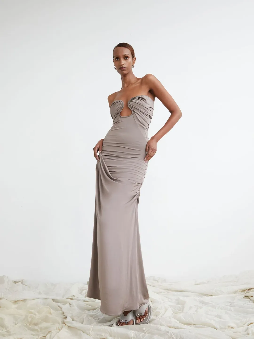 Paris Georgia Val Dress Concrete Size 8 for rent on The Volte - main image