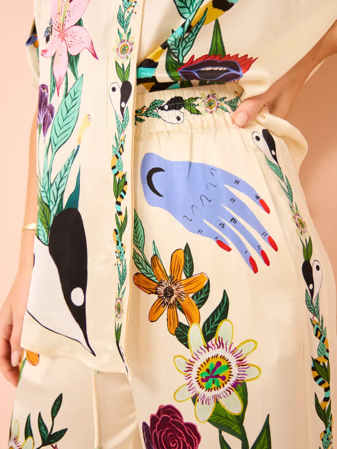 Alemais Meagan Oversized Silk Shirt & Pants Set Print Size 14 for rent on The Volte - main image