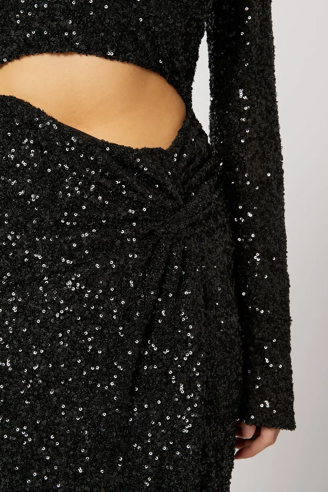 Winona Chandra Knot Midi Dress Black Size S / AU 8 for rent on The Volte - main image