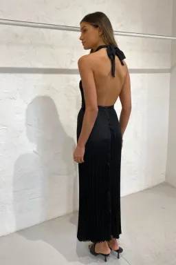 L’Idee Renaissance Gown Black Size 8 for rent on The Volte - image 2