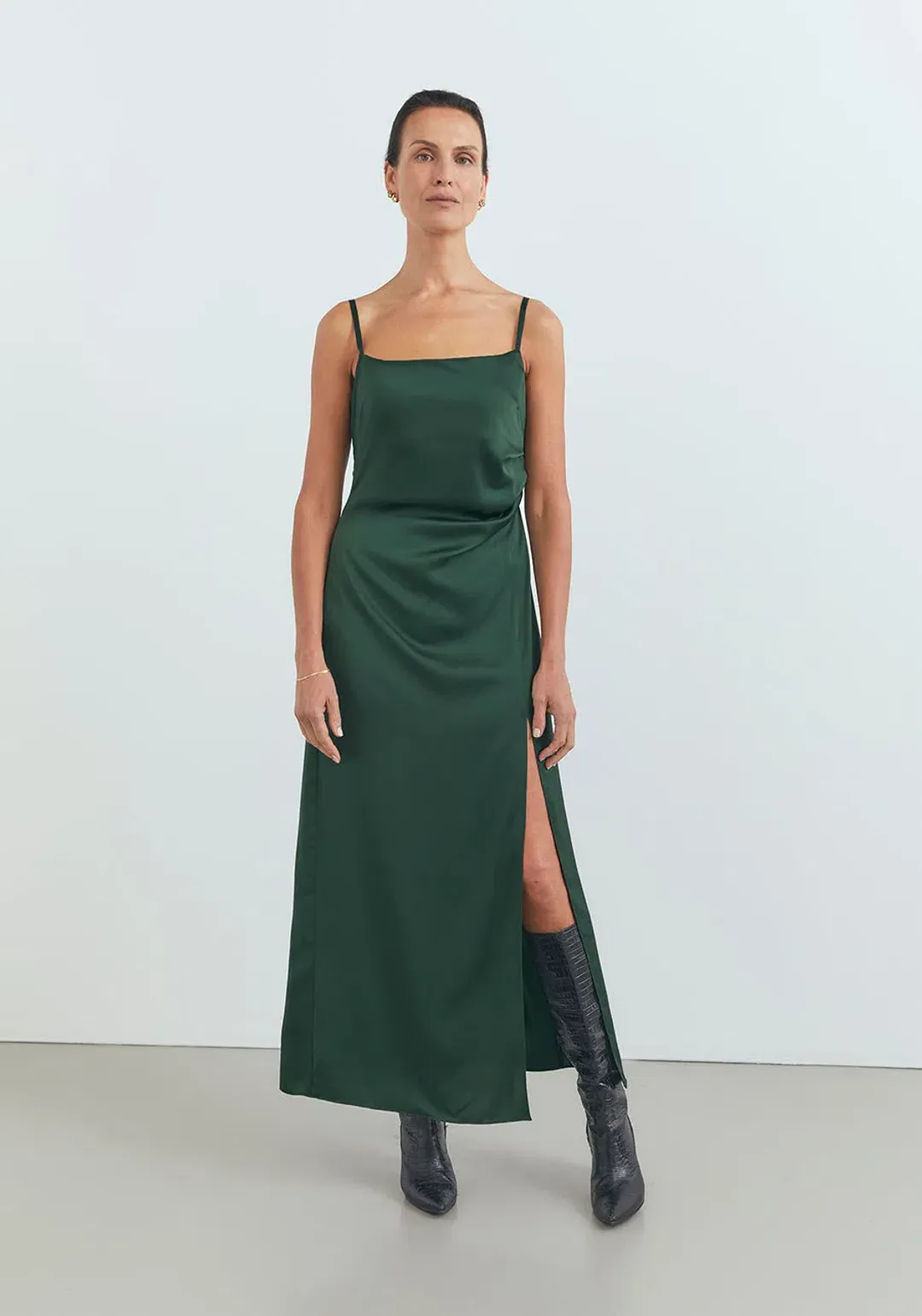 Viktoria & the Woods Immunity Dress Green Size  6 for rent on The Volte - main image
