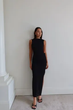 She is Olla Luelle Maxi Dress Black Size S / AU 8 for rent on The Volte - image 2