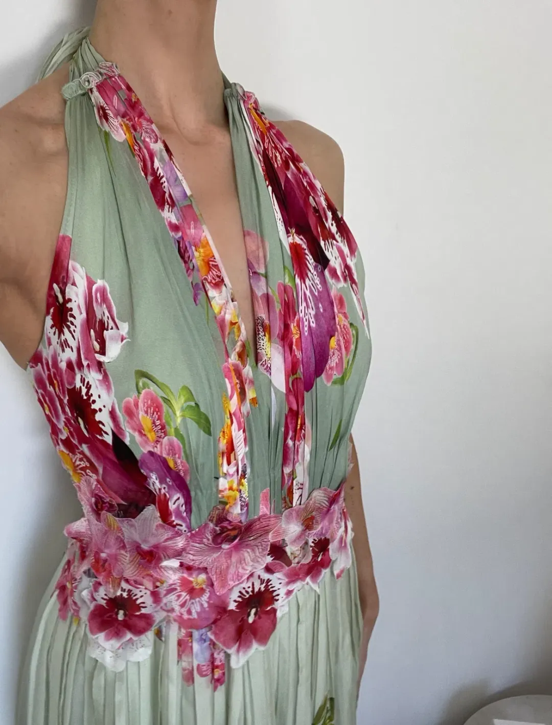 Alberta Ferretti Silk Floral Dress Green Size 8 for rent on The Volte - main image