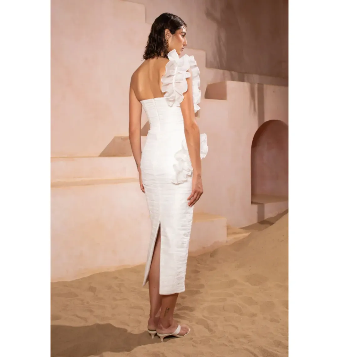Eliya The Label Vanuatu Dress in White Size XS / AU 6 for rent on The Volte - main image
