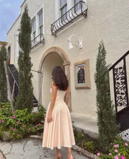 House Of CB Samaria Corset Sundress Vintage Cream Size AU 8 for rent on The Volte - image 4