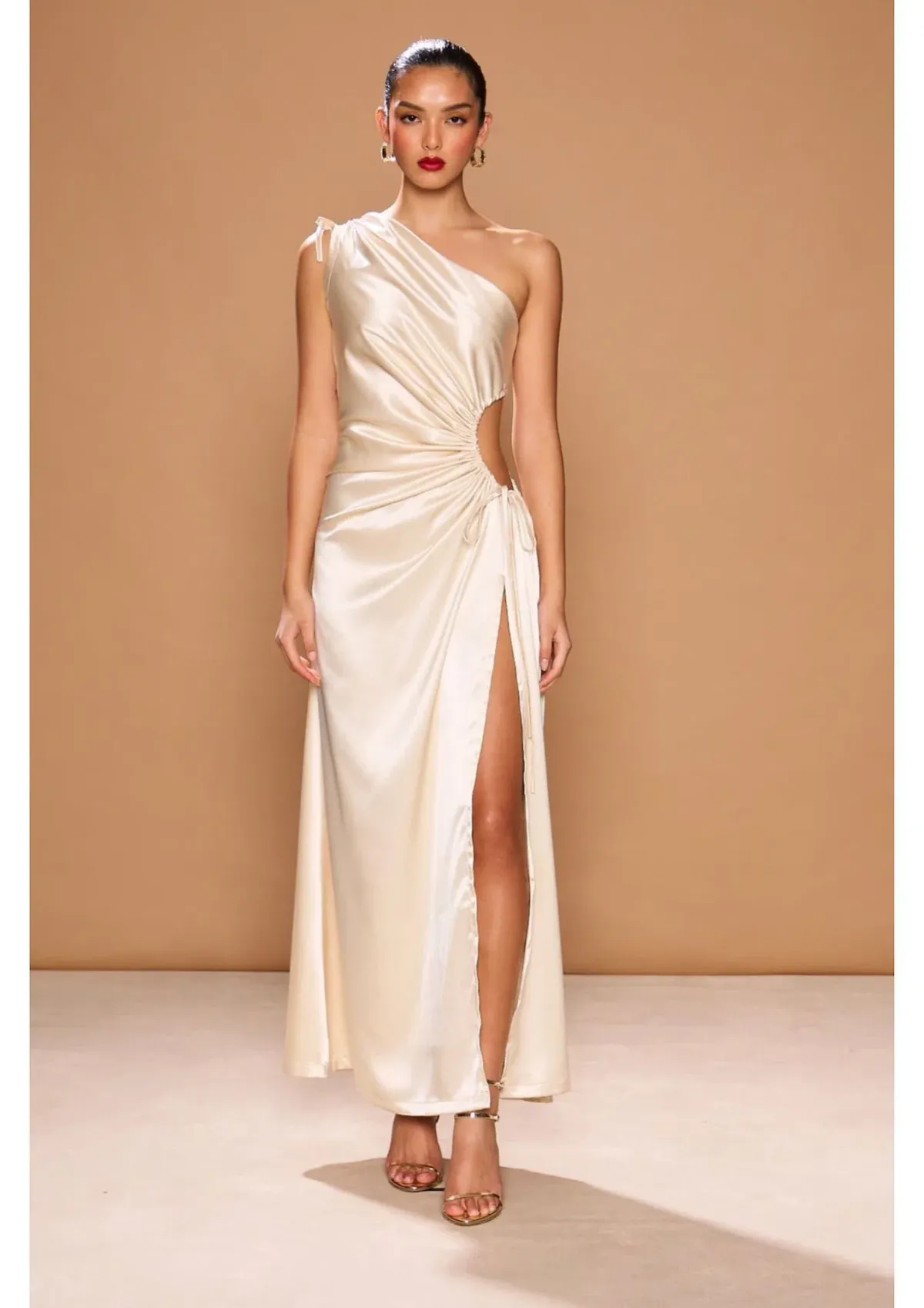 Sonya Moda Nour Maxi Dress Ocean Pearl Size S / AU 8 for rent on The Volte - main image