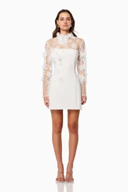 Elliatt Damaris Mini Dress in White Size Large / AU 12 for rent on The Volte - image 1