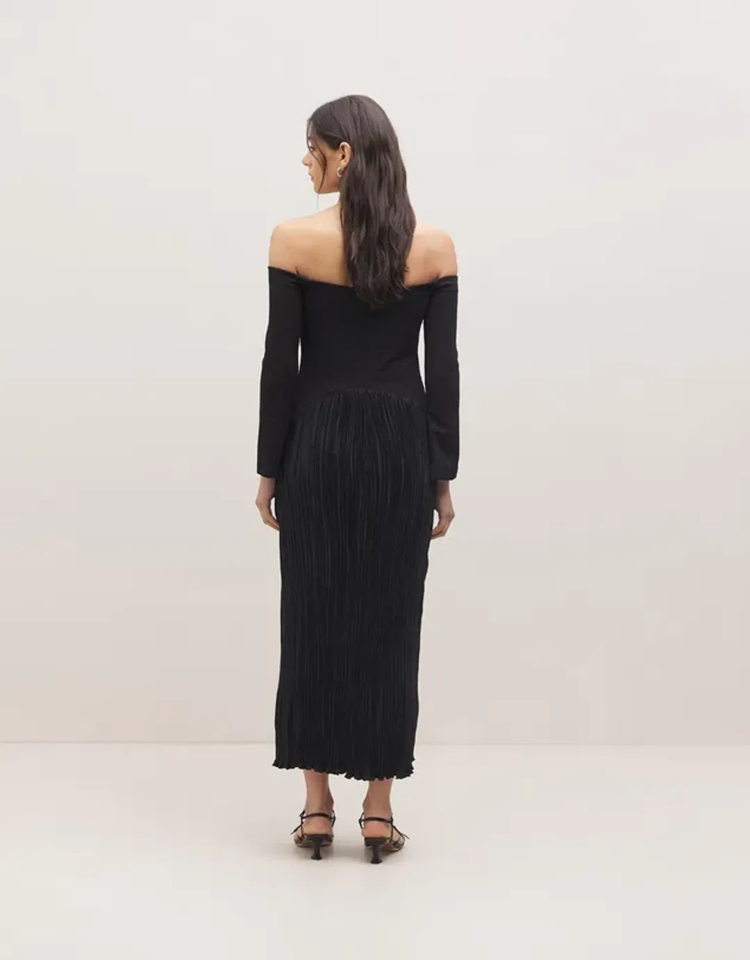 Minima Esenciales Serena Drop Waist Dress Black Size 12 for rent on The Volte - main image