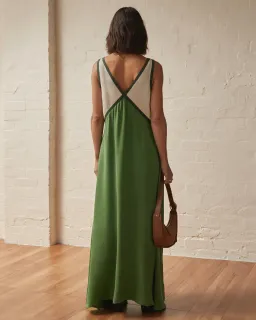 Sanica The Namoi Maxi Dress Green Size S / AU 8 for rent on The Volte - image 3
