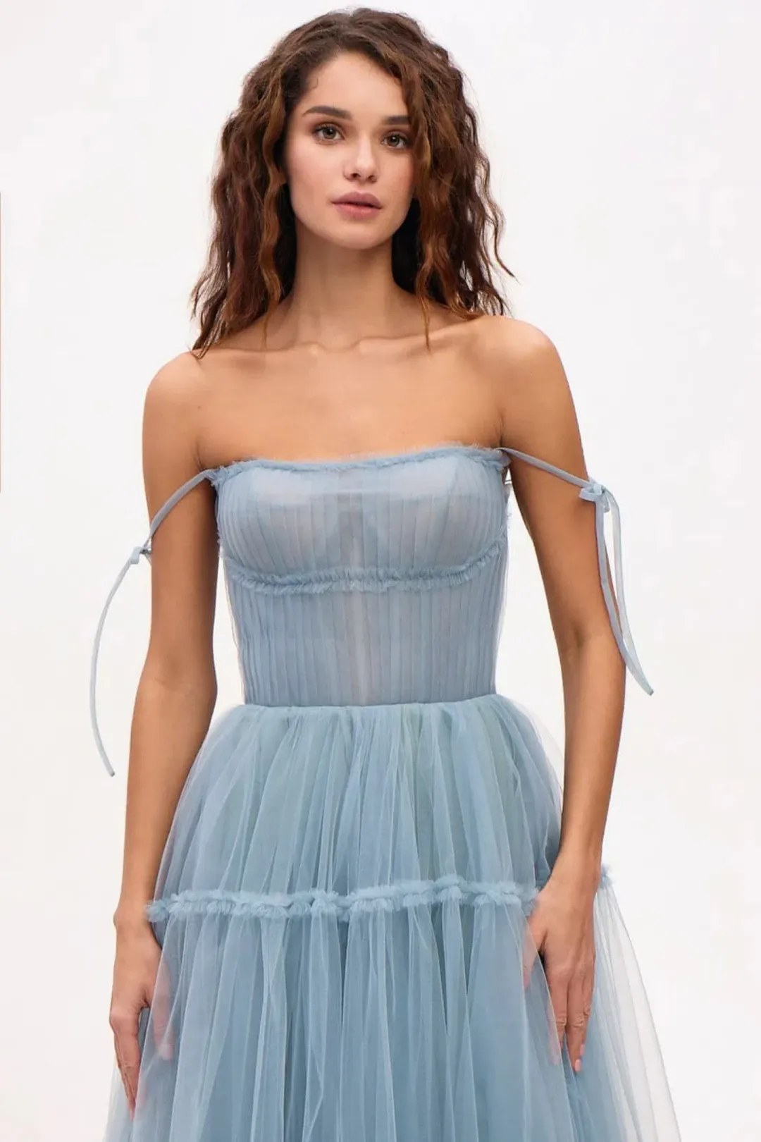 Milla Ocean Wave Tie-straps Tulle Prom Dress Blue Size M / AU 10 for rent on The Volte - main image
