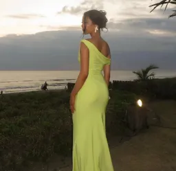 Natalie Rolt Bettina Gown Yellow Size 1/AU 8 for rent on The Volte - image 2