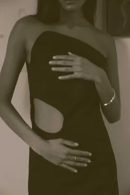 Elaine Hersby Pippa Midi Dress Black Size L / AU 12 for rent on The Volte - image 5