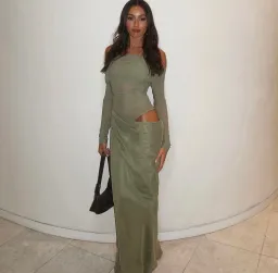 Benni Yasmin Off Shoulder Maxi Dress in Pistachio Size 8 for rent on The Volte - image 1