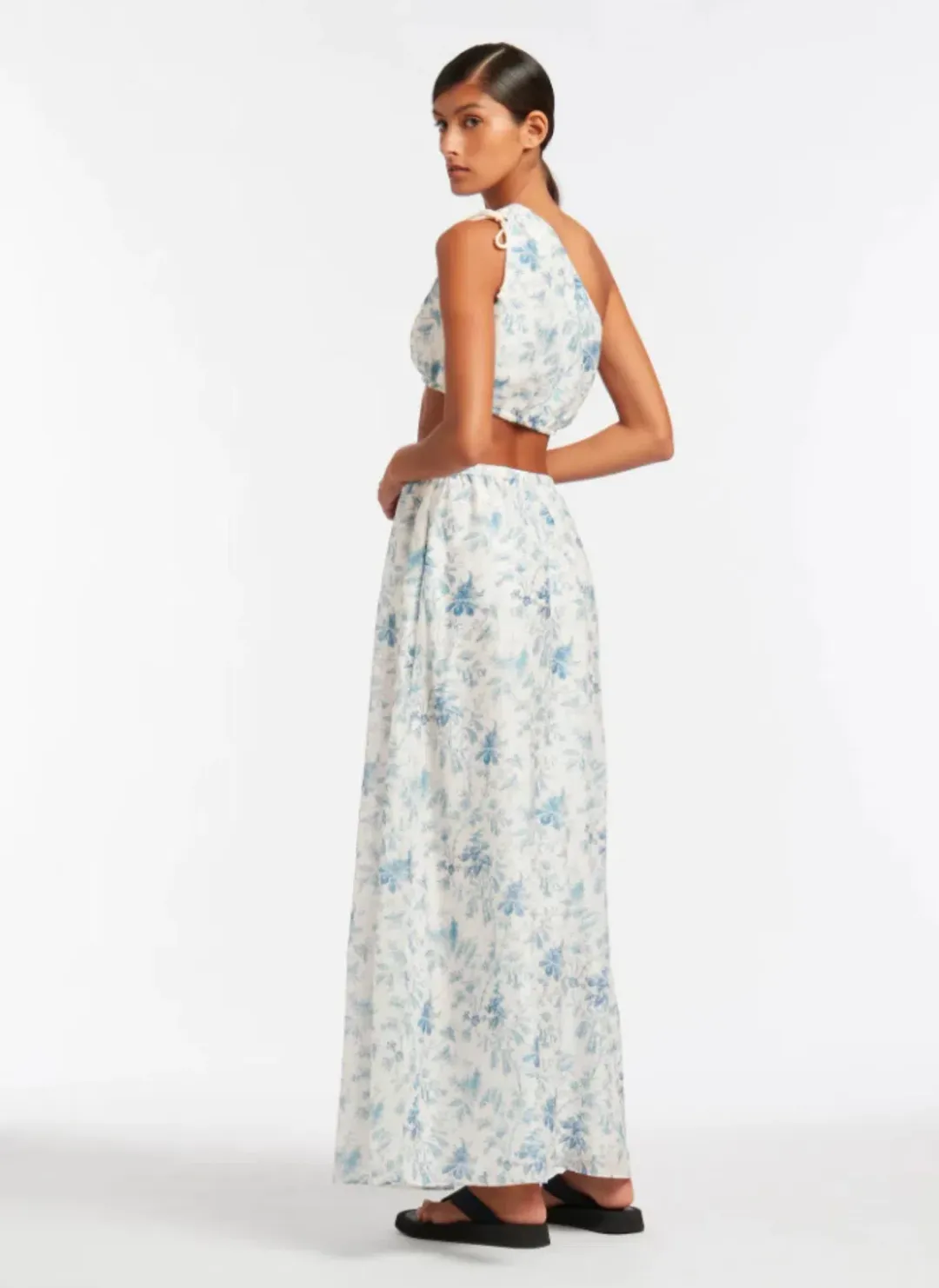 Sir The Label Clementine Set in Blue Size 6 for rent on The Volte - main image