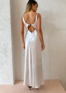 Bec & Bridge Sandy Maxi Dress Ivory Size 8 for rent on The Volte - image 3