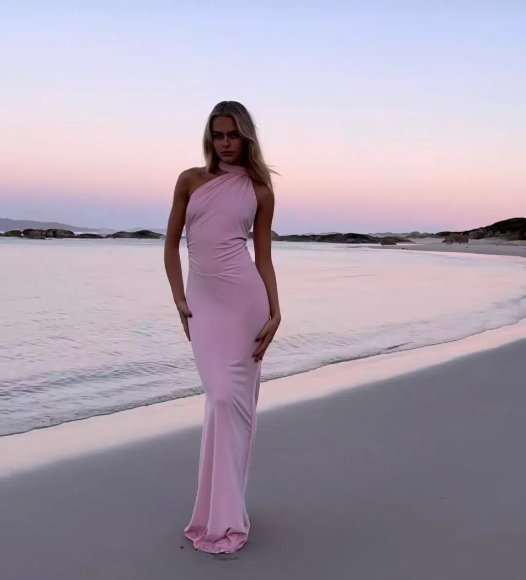 Natalie Rolt Fabienne Gown Blossom Pink Size 1 / AU 8 for rent on The Volte - main image