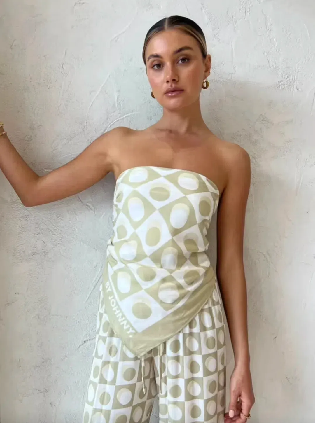 By Johnny Duality Scarf & Pant Set Print Size 8 for rent on The Volte - main image