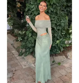 Benni Yasmin Off Shoulder Maxi Dress Pistachio Green Size AU 8  for rent on The Volte - image 4