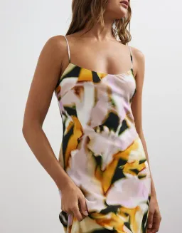Lover Inola Midi Dress Chaya Print Size 8 for rent on The Volte - image 2