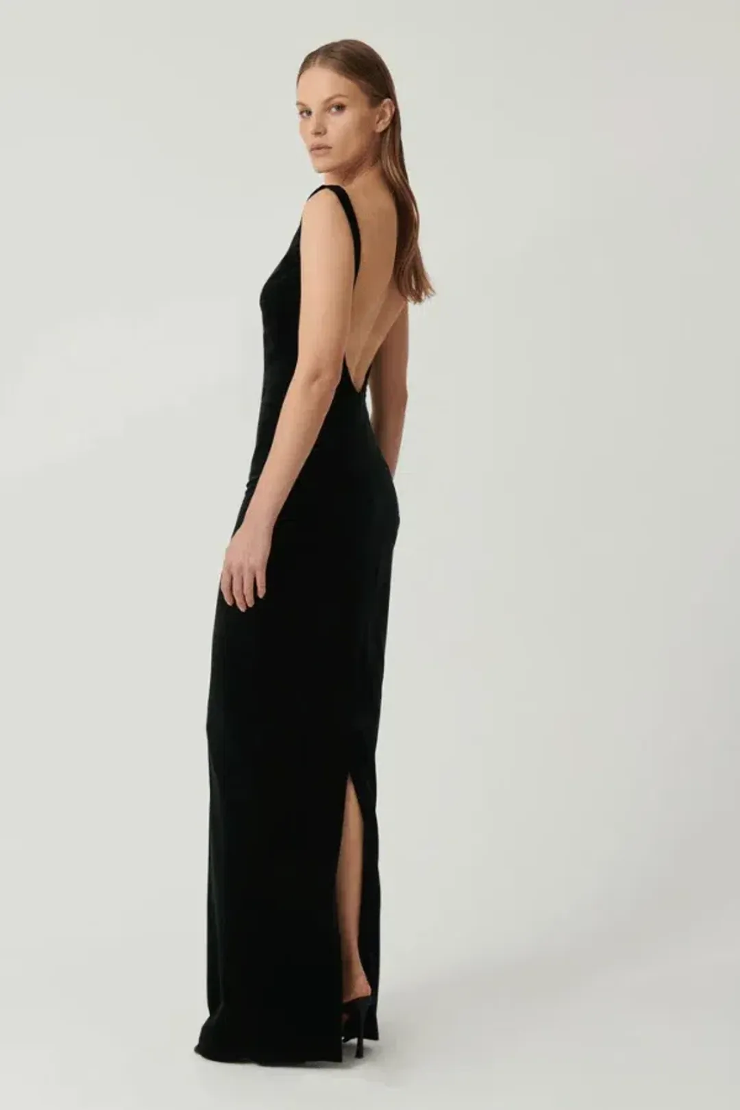 Effie Kats Verona Gown in Black Velvet Size M / AU 10 for rent on The Volte - main image