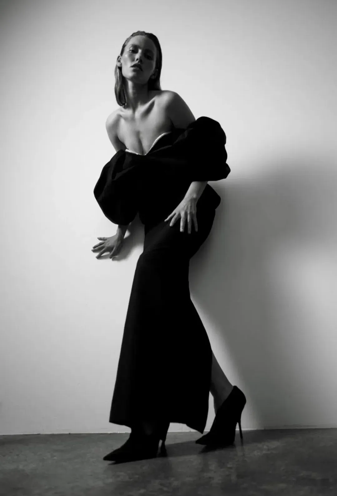 Rachel Gilbert Xavier Gown Black Size 3/AU 12 for rent on The Volte - main image