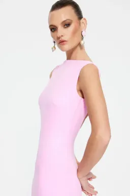 Effie Kats Verona Gown In Taffy Pink Size XS/Au 6 for rent on The Volte - image 3