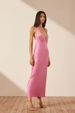 Shona Joy Arienzo Plunged Cross Back Midi Dress in Ibis Rose Size 8 for rent on The Volte - image 2