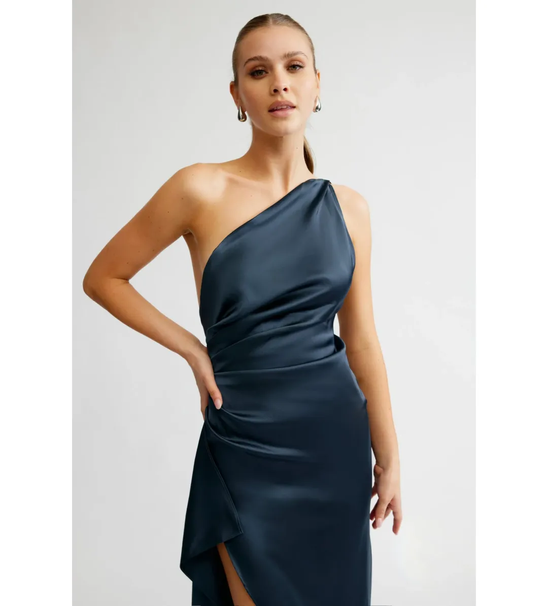 Lexi Samira Dress Orion Blue Size 6  for rent on The Volte - main image