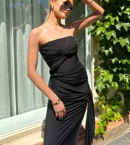 Natalie Rolt Miranda Gown in Black Size AU 6 for rent on The Volte - image 1
