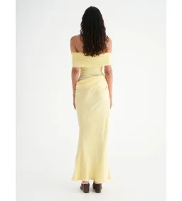 Benni Nico Off-Shoulder Maxi Dress in Butter Size AU 8 for rent on The Volte - image 2