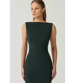Effie Kats Verona Gown Sacramento Size Small / AU 8  for rent on The Volte - image 2