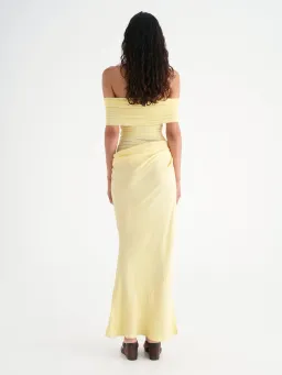 Benni Nico Off Shoulder Maxi Dress Yellow Size 8 for rent on The Volte - image 3